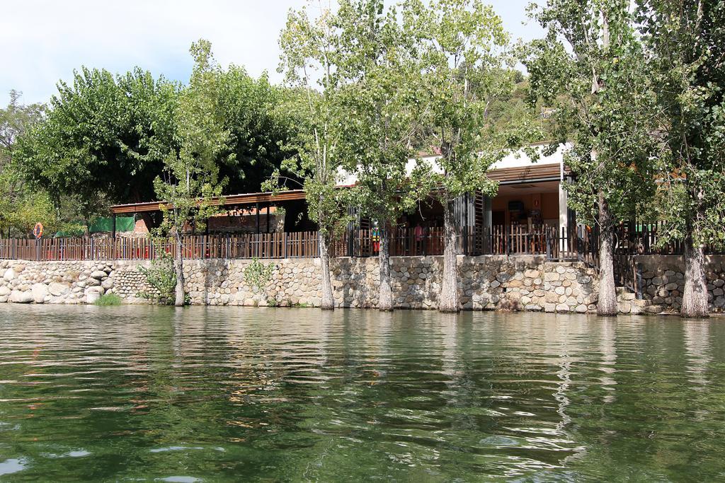 Hostal Yessy Candeleda Dış mekan fotoğraf