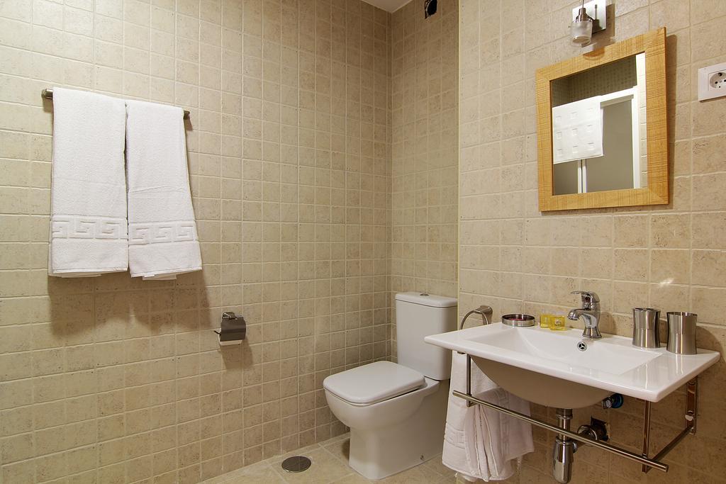 Hostal Yessy Candeleda Oda fotoğraf